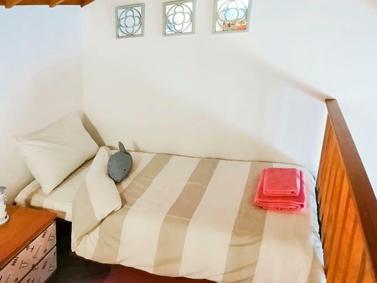 הוילה Angra do Heroísmo Casa Do Pequeno Dragoeiro מראה חיצוני תמונה